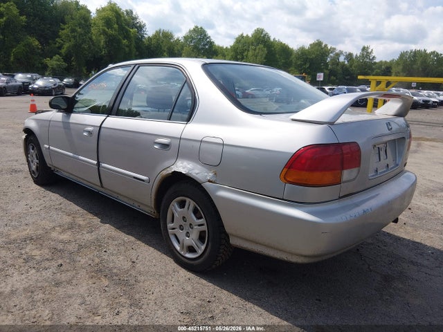 1997 Honda Civic Lx მანქანა იყიდება აუქციონზე, vin: 2HGEJ6676VH582670, აუქციონის ნომერი: 45215751