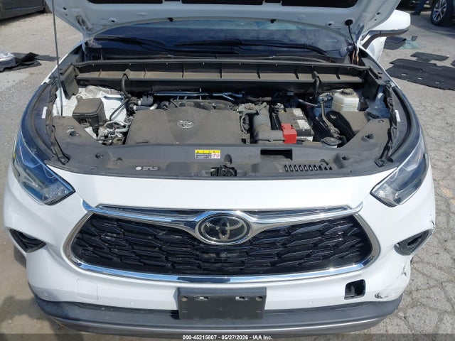 5TDFZRBH0NS236045 Toyota Highlander Platinum