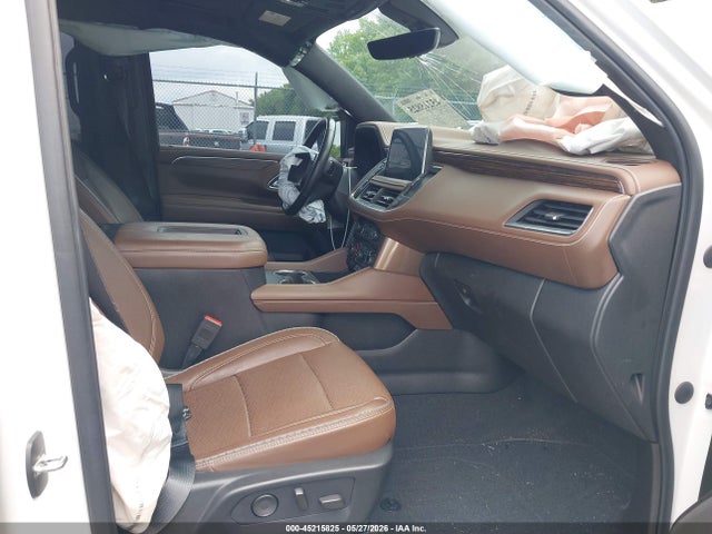 Продажа на аукционе авто 2021 Chevrolet Tahoe 4wd High Country, vin: 1GNSKTKL2MR112044, номер лота: 45215825