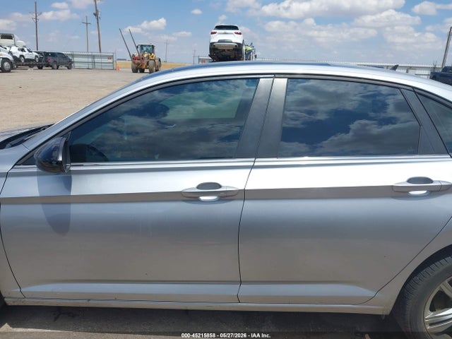 2019 Volkswagen Jetta 1.4t R-line/1.4t S/1.4t Se მანქანა იყიდება აუქციონზე, vin: 3VWC57BU5KM196909, აუქციონის ნომერი: 45215858