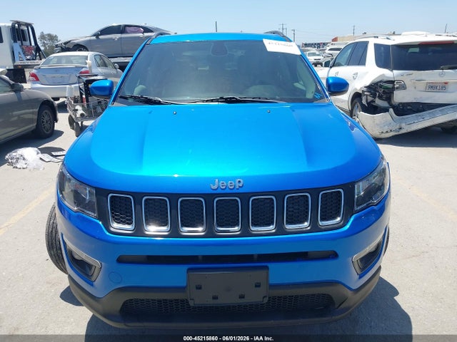 3C4NJCBB7KT706598 Jeep Compass Sun And Wheel Fwd