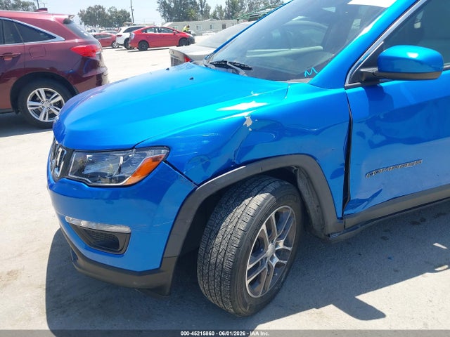3C4NJCBB7KT706598 Jeep Compass Sun And Wheel Fwd