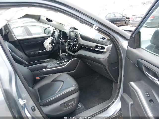 45215875 :رقم المزاد ، 5TDGZRBHXLS017708 vin ، 2020 Toyota Highlander Xle مزاد بيع