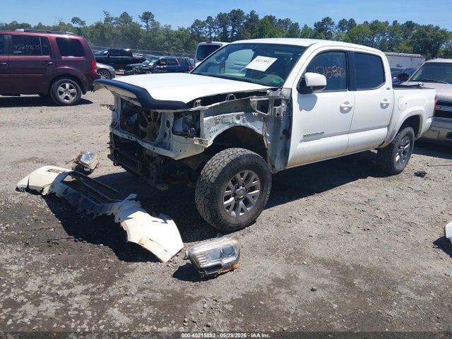 Продажа на аукционе авто 2017 Toyota Tacoma Sr5 V6, vin: 5TFCZ5AN0HX092093, номер лота: 45215892