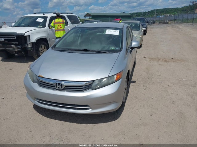 45215917 :رقم المزاد ، 19XFB2F56CE380931 vin ، 2012 Honda Civic Lx مزاد بيع