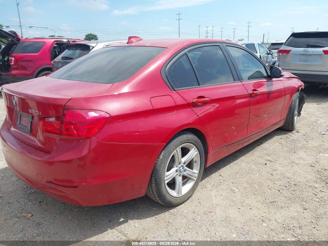 BMW 320i 2014 WBA3B1G51ENT00846 Image 4