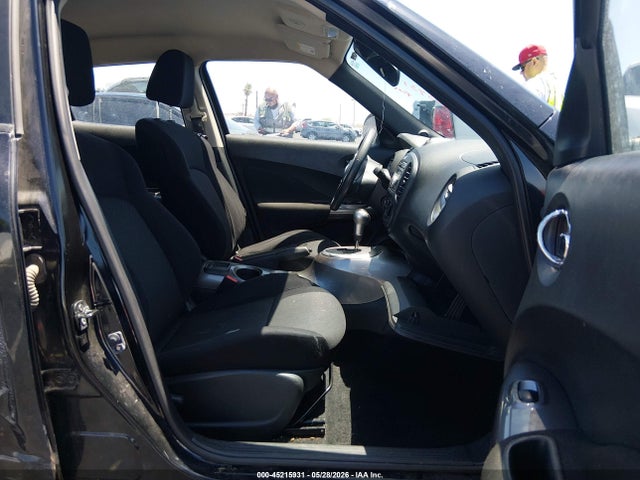 45215931 :رقم المزاد ، JN8AF5MV9BT025121 vin ، 2011 Nissan Juke S مزاد بيع