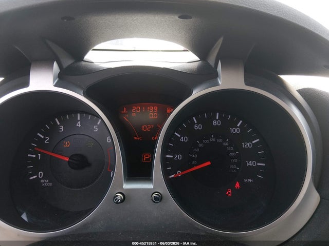 45215931 :رقم المزاد ، JN8AF5MV9BT025121 vin ، 2011 Nissan Juke S مزاد بيع