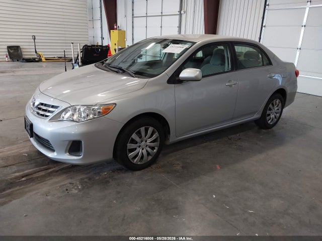 Продаж на аукціоні авто 2013 Toyota Corolla Le, vin: JTDBU4EE7DJ121472, номер лоту: 45216008