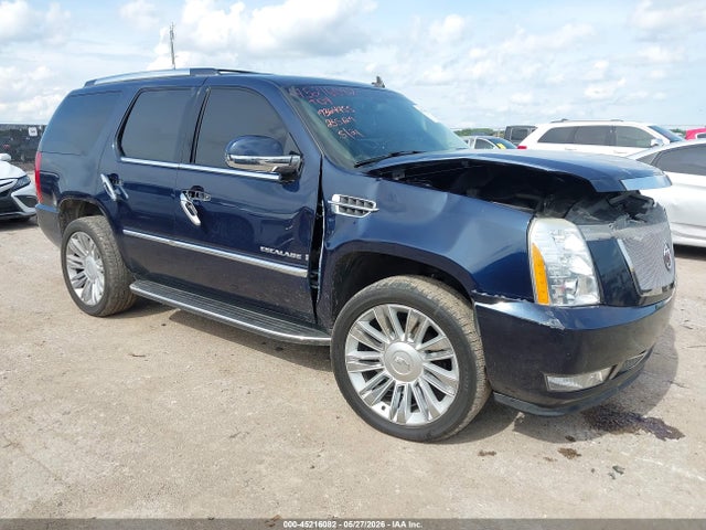 2007 Cadillac Escalade Standard მანქანა იყიდება აუქციონზე, vin: 1GYFK63857R235129, აუქციონის ნომერი: 45216082