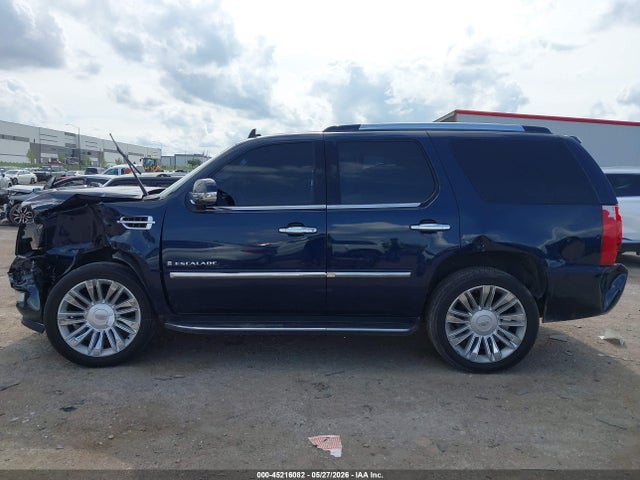 Продаж на аукціоні авто 2007 Cadillac Escalade Standard, vin: 1GYFK63857R235129, номер лоту: 45216082