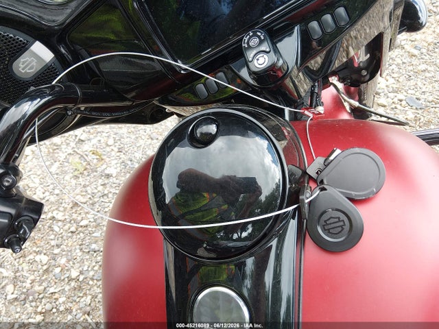 Harley-Davidson FLHXS 2019 1HD1KRP17KB642268 Image 11