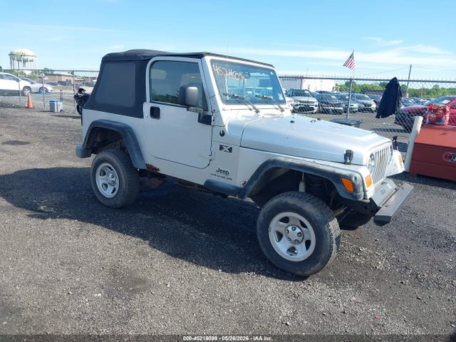 45216099 :رقم المزاد ، 1J4FA39S74P745445 vin ، 2004 Jeep Wrangler X مزاد بيع