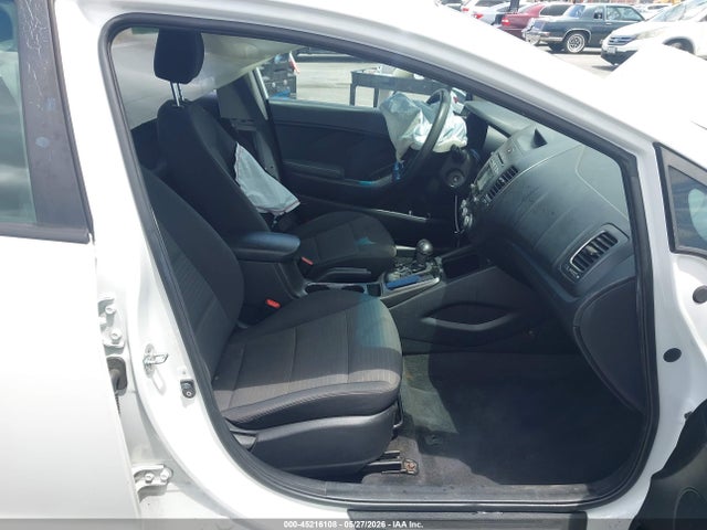 KIA FORTE LX 2017 3KPFL4A72HE083812 Image 5