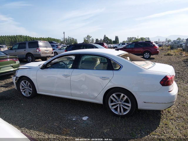 1VWBA7A30JC026439 Volkswagen Passat 2.0t Se