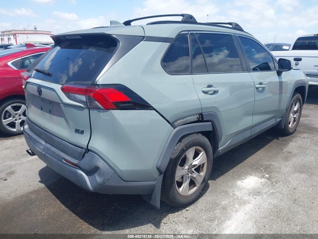 2T3W1RFV8MW141270 Toyota Rav4 Xle