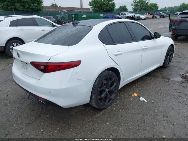 2021 Alfa Romeo Giulia Ti Awd მანქანა იყიდება აუქციონზე, vin: ZARFANBN1M7643652, აუქციონის ნომერი: 45216138