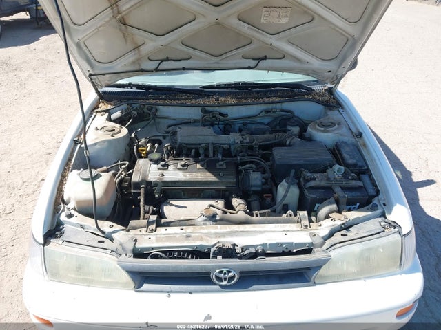 45216227 :رقم المزاد ، 1NXAE04B2SZ257542 vin ، 1995 Toyota Corolla مزاد بيع