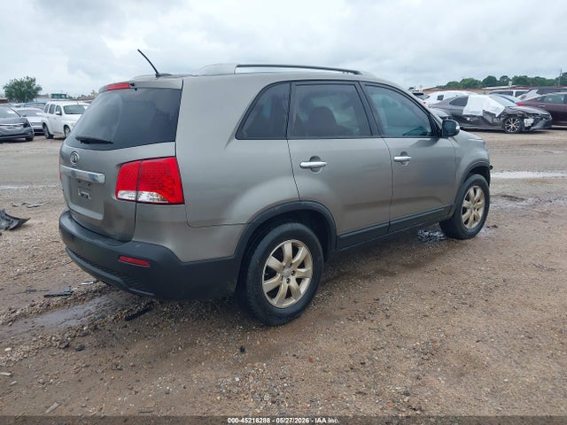 45216288 :رقم المزاد ، 5XYKT4A21DG338787 vin ، 2013 Kia Sorento Lx V6 مزاد بيع