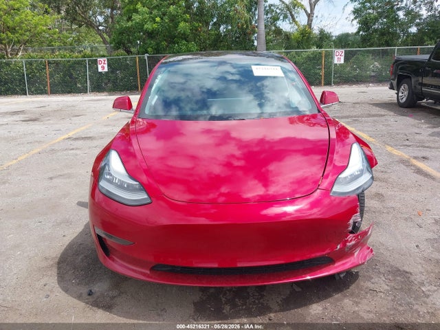 Tesla Model 3 Long Range/mid Range 2018 5YJ3E1EA8JF016777 Image 11