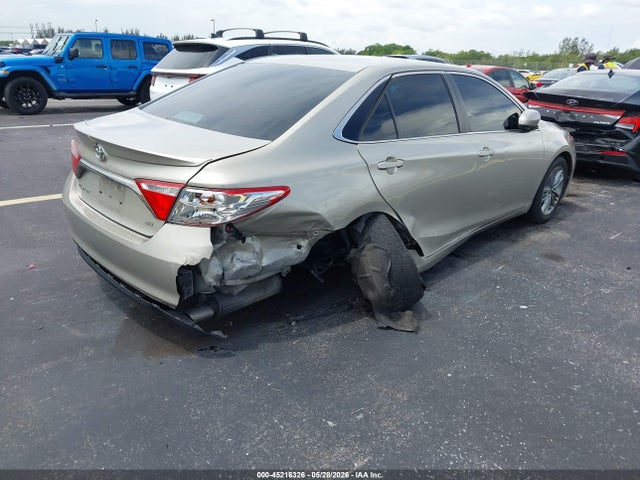 Продажа на аукционе авто 2015 Toyota Camry Se, vin: 4T1BF1FKXFU921368, номер лота: 45216326