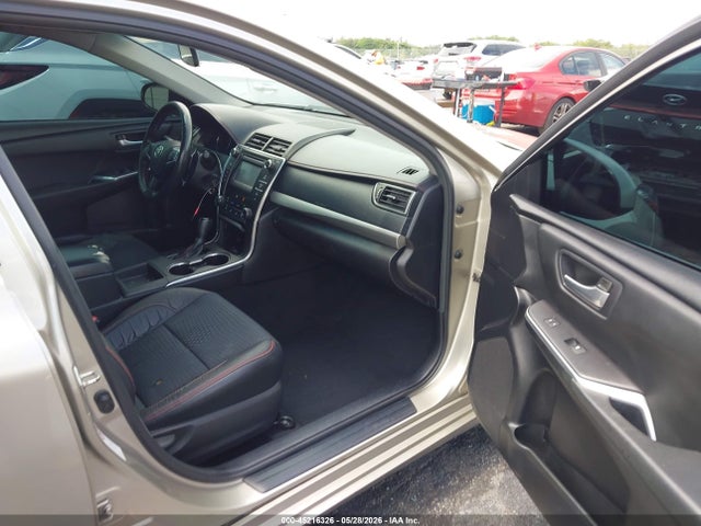 Продажа на аукционе авто 2015 Toyota Camry Se, vin: 4T1BF1FKXFU921368, номер лота: 45216326