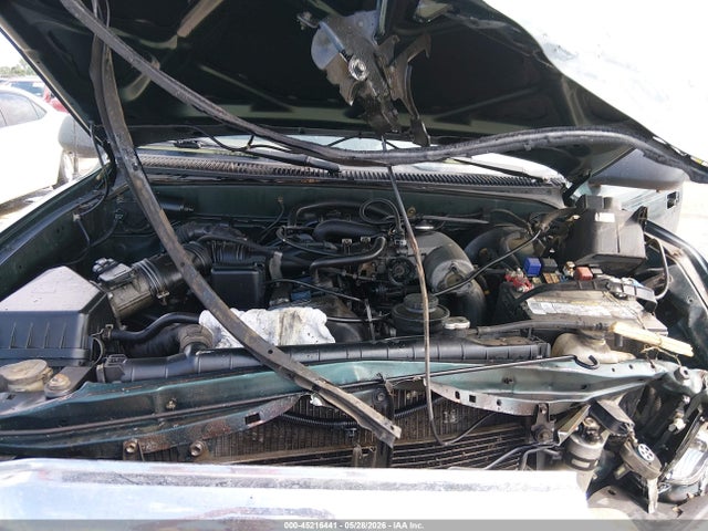 45216441 :رقم المزاد ، 5TENM92N51Z796902 vin ، 2001 Toyota Tacoma Prerunner مزاد بيع