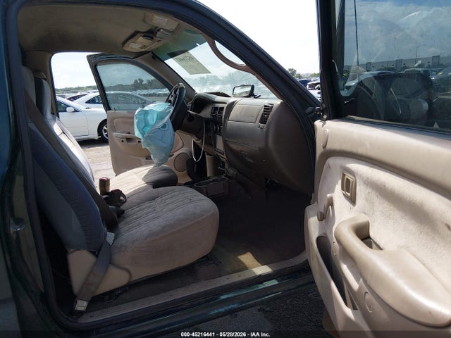 45216441 :رقم المزاد ، 5TENM92N51Z796902 vin ، 2001 Toyota Tacoma Prerunner مزاد بيع