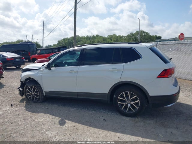 Aukcja sprzedaży 2019 Volkswagen Tiguan 2.0t Se/2.0t Sel/2.0t Sel R-line/2.0t Sel R-line Black, vin: 3VV3B7AX7KM119970, numer aukcji: 45216495