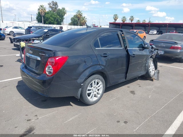 Chevrolet Sonic Lt Auto 2014 1G1JC5SG0E4156311 Image 4