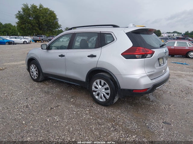 Nissan ROGUE S 2018 JN8AT2MT8JW460571 Image 3
