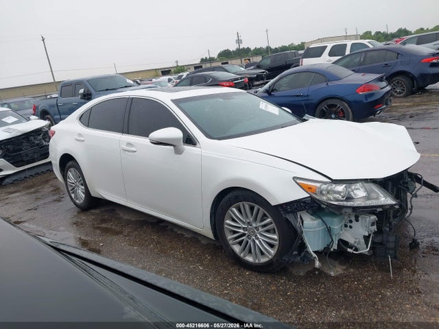 Продажа на аукционе авто 2015 Lexus Es 350, vin: JTHBK1GGXF2207597, номер лота: 45216606