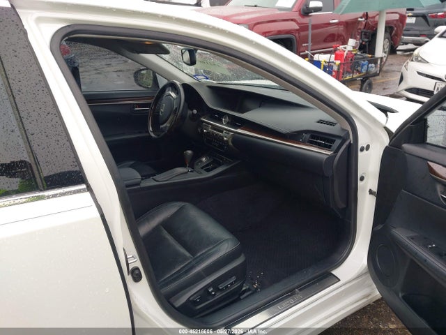 Продажа на аукционе авто 2015 Lexus Es 350, vin: JTHBK1GGXF2207597, номер лота: 45216606