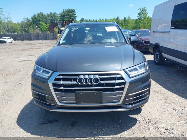 45216610 :رقم المزاد ، WA1BNAFY8J2210522 vin ، 2018 Audi Q5 2.0t Premium/2.0t Tech Premium مزاد بيع