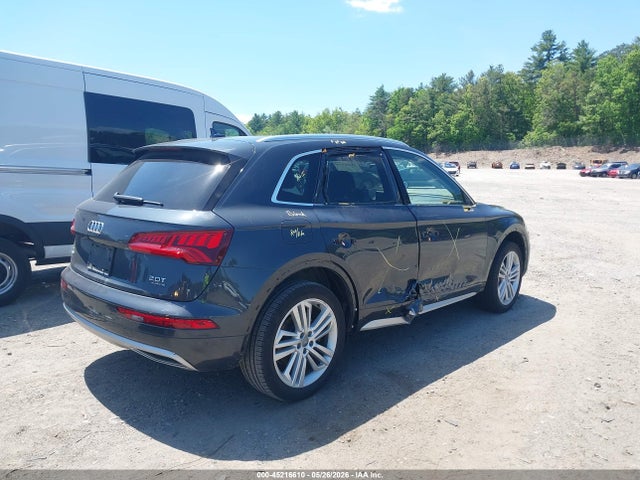 45216610 :رقم المزاد ، WA1BNAFY8J2210522 vin ، 2018 Audi Q5 2.0t Premium/2.0t Tech Premium مزاد بيع