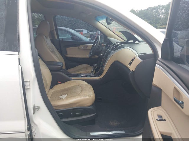 45216649 :رقم المزاد ، 1GNLVHED8AJ259928 vin ، 2010 Chevrolet Traverse Ltz مزاد بيع