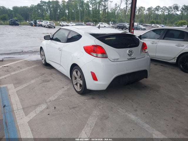 Aukcja sprzedaży 2014 Hyundai Veloster Base W/gray, vin: KMHTC6AD4EU185268, numer aukcji: 45216667