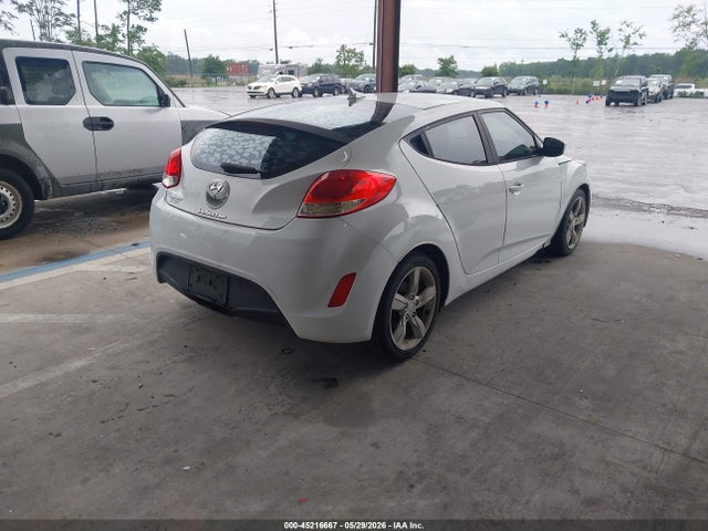 Aukcja sprzedaży 2014 Hyundai Veloster Base W/gray, vin: KMHTC6AD4EU185268, numer aukcji: 45216667