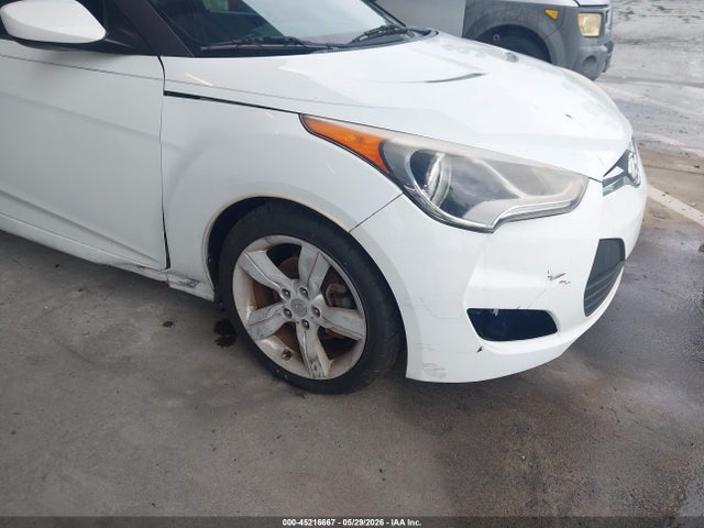 Aukcja sprzedaży 2014 Hyundai Veloster Base W/gray, vin: KMHTC6AD4EU185268, numer aukcji: 45216667