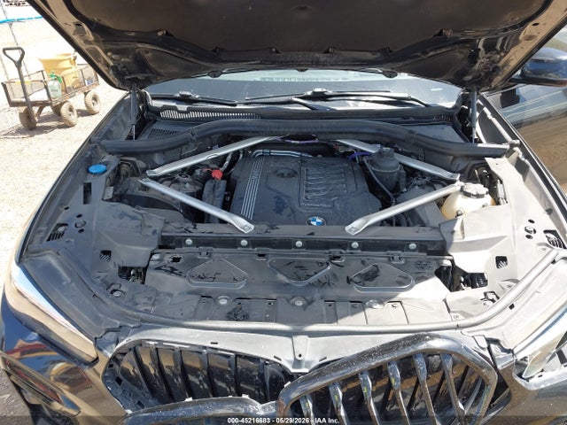 2022 Bmw X6 Xdrive40i მანქანა იყიდება აუქციონზე, vin: 5UXCY6C02N9M28402, აუქციონის ნომერი: 45216683
