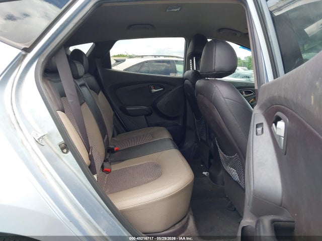 45216717 :رقم المزاد ، KM8JU3AC6DU568833 vin ، 2013 Hyundai Tucson Gls مزاد بيع