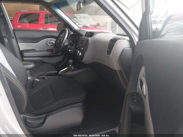 45216734 :رقم المزاد ، KNDJP3A58E7701363 vin ، 2014 Kia Soul + مزاد بيع