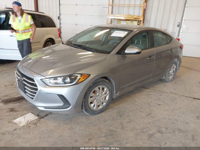 Продажа на аукционе авто 2017 Hyundai Elantra Se, vin: 5NPD74LF0HH195133, номер лота: 45216758