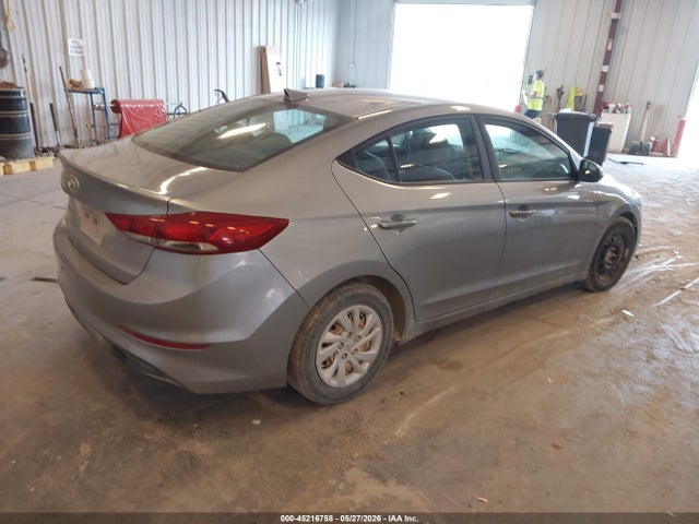 Продажа на аукционе авто 2017 Hyundai Elantra Se, vin: 5NPD74LF0HH195133, номер лота: 45216758