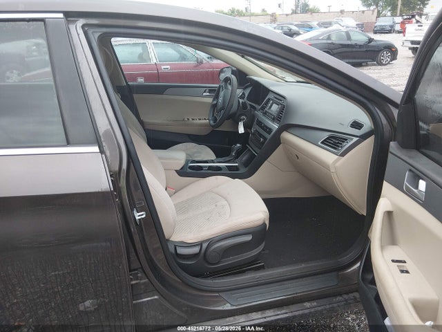 Hyundai SONATA SE 2015 5NPE24AF4FH141403 Image 5
