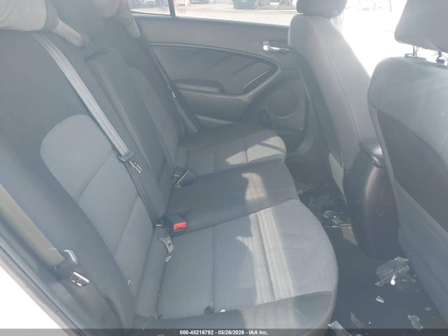 Aukcja sprzedaży 2015 Kia Forte Lx, vin: KNAFX4A62F5274387, numer aukcji: 45216792