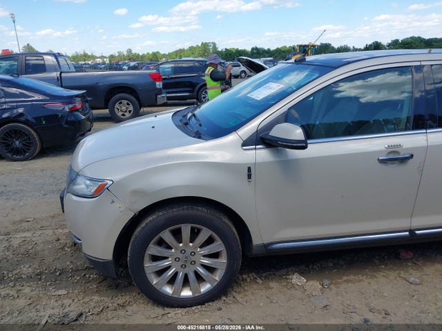 Продажа на аукционе авто 2015 Lincoln Mkx, vin: 2LMDJ8JK1FBL25034, номер лота: 45216815