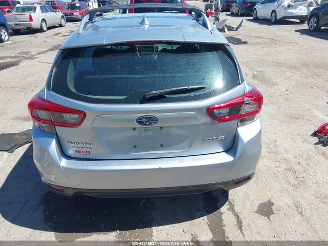 4S3GTAV61P3717640 Subaru Impreza Premium 5-door