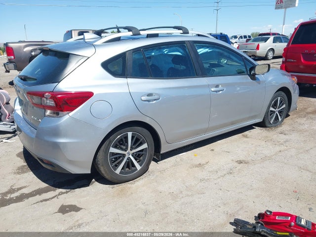4S3GTAV61P3717640 Subaru Impreza Premium 5-door