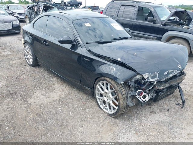 45216847 :رقم المزاد ، WBAUC735X8VF24392 vin ، 2008 Bmw 135i مزاد بيع